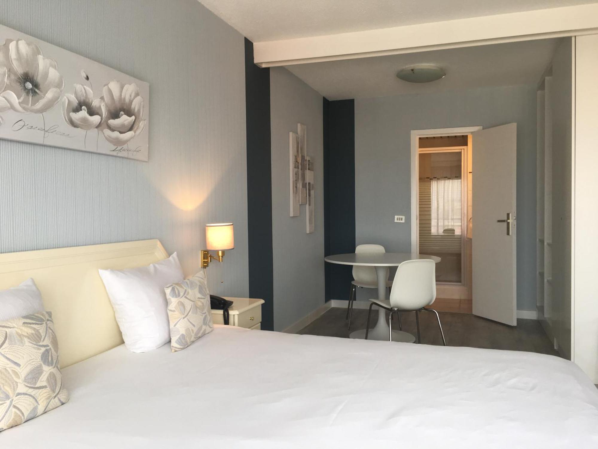 First Euroflat Hotel Bruxelles Eksteriør billede